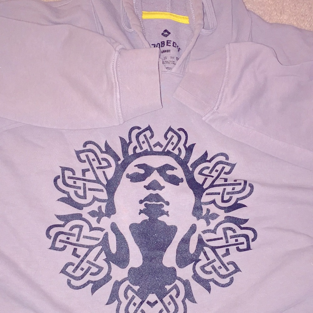 Large jobedu graphic trippie sweatshirt.